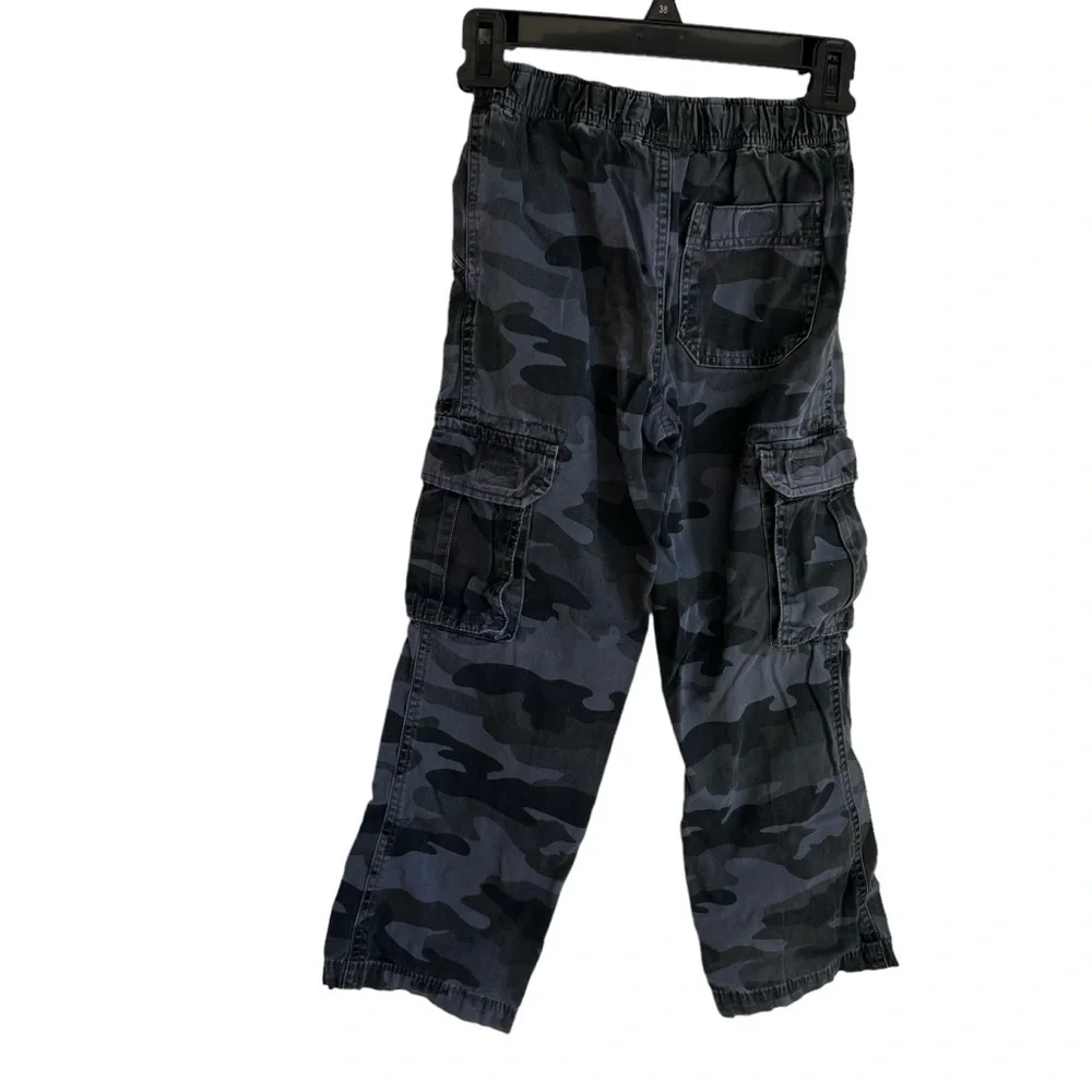 TCP camo Cargo Pants size 8